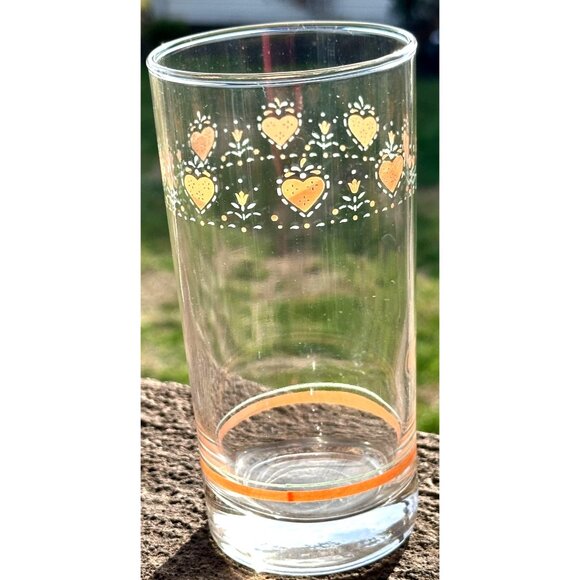 Corelle Forever Yours Heart 12 oz Drinkware Glasses Pink Heart Set 4 (almost 6”) - Picture 7 of 8